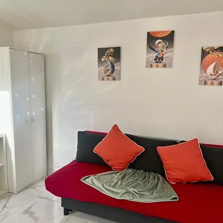 Apartment Chemin De Fer Adorable *